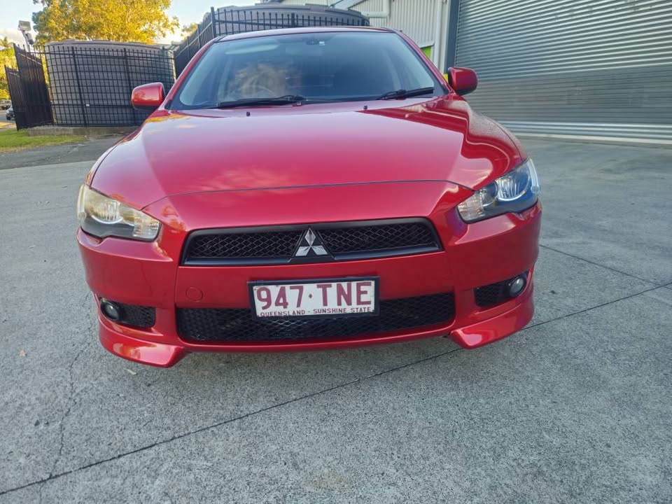 2011 Mitsubishi Lancer VRX 3.jpg